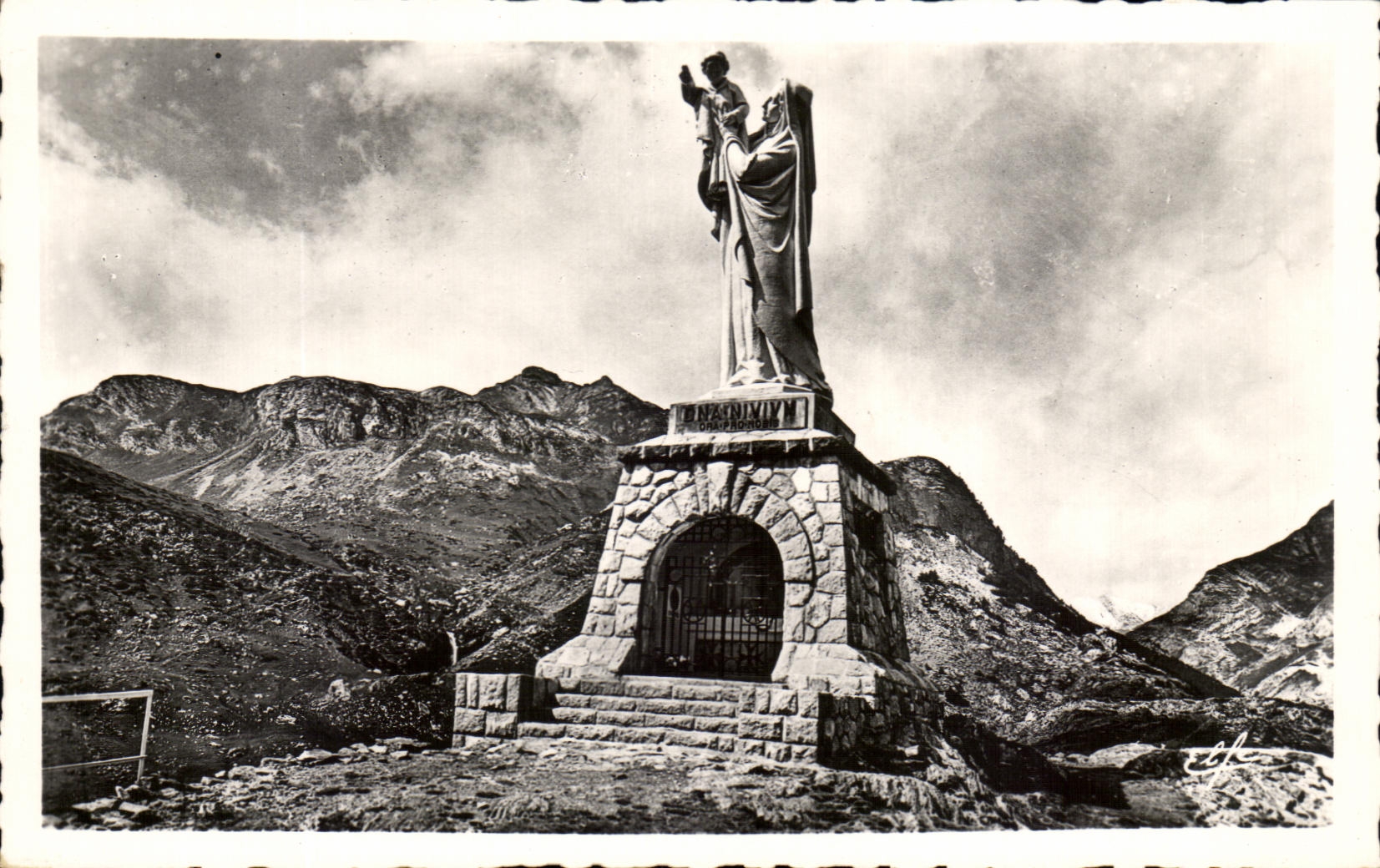 CPA Gavarnie Entrance of the Valley of Ossoue