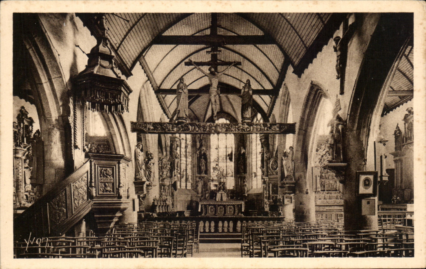 CPA Brittany Lampaul Interior of the Church