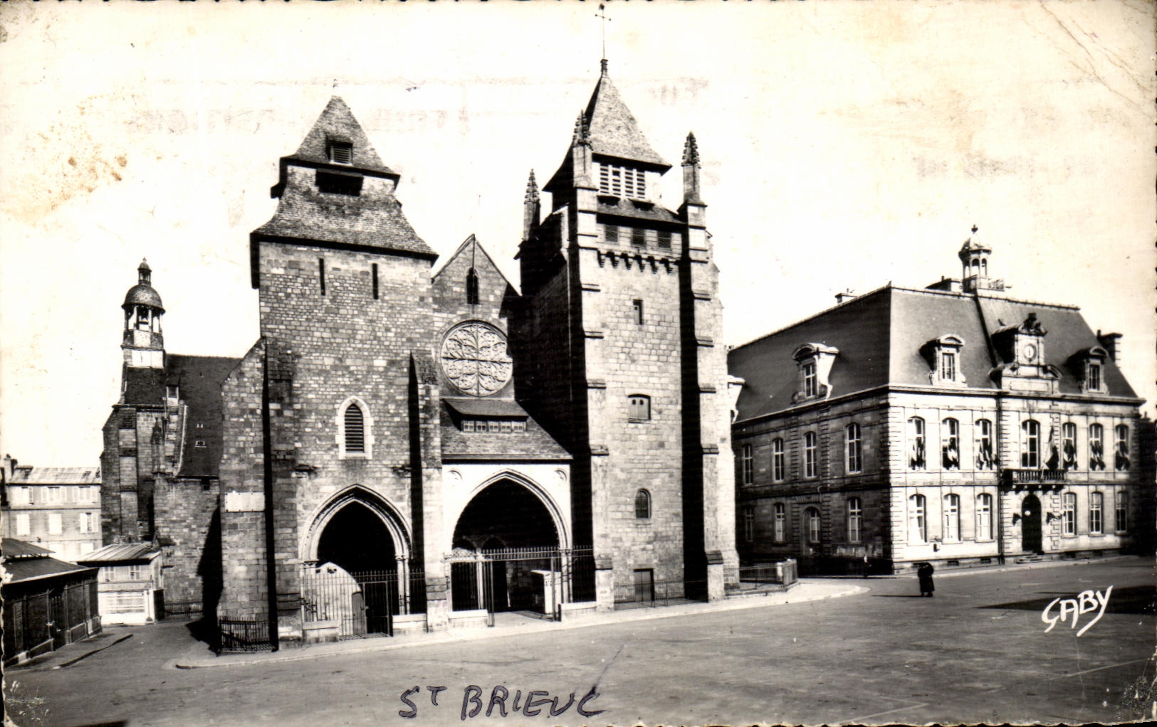CPSM Saint Brieuc La Cathedral and the Town hall