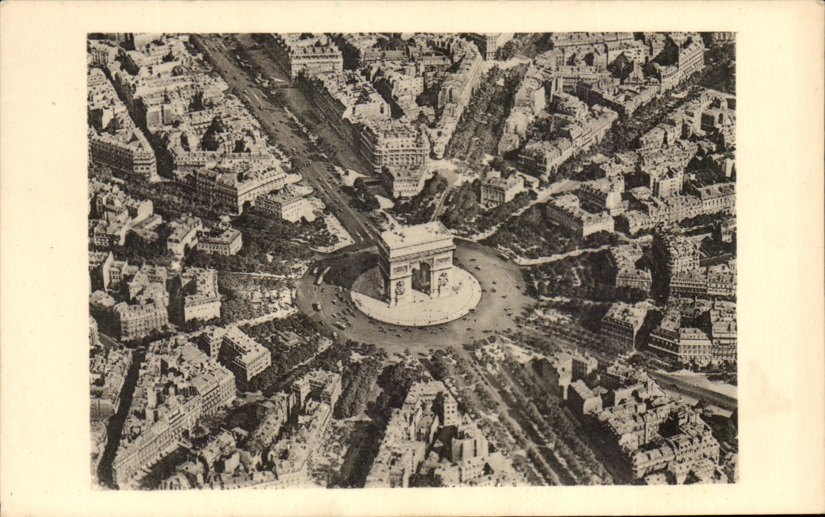 CPA Arc De Triomphe De L'Etoile Paris