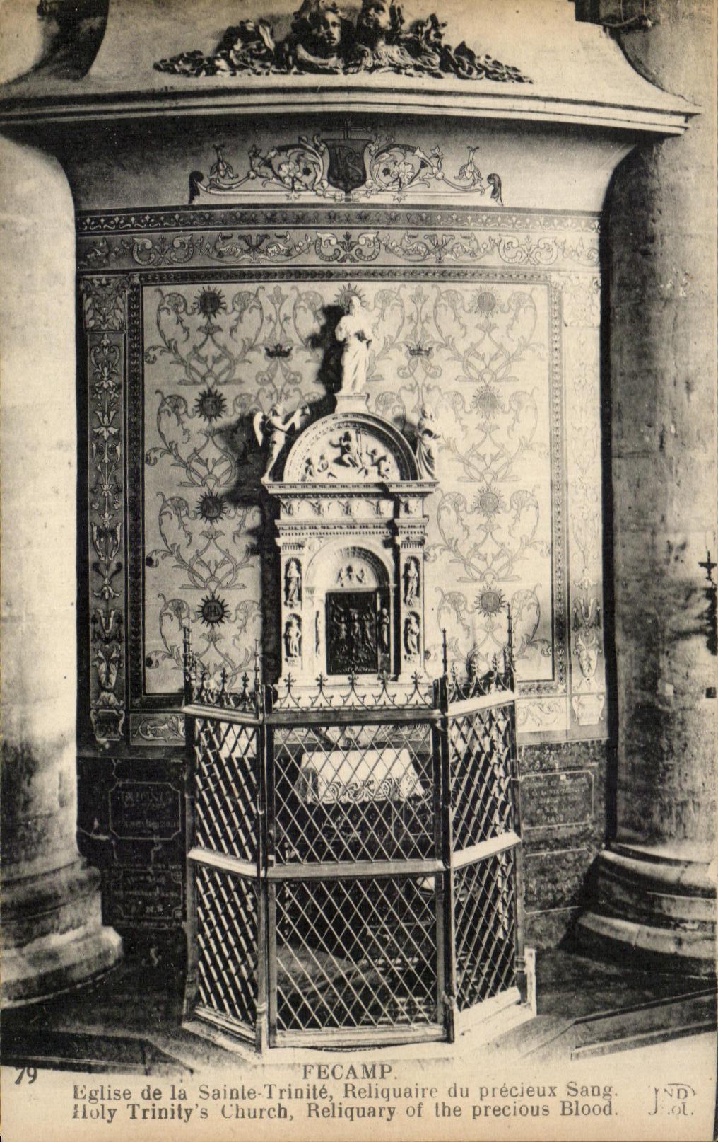 CPA Fecamp Eglise Dela Sainte Trinite Reliquaire du precieux Sang