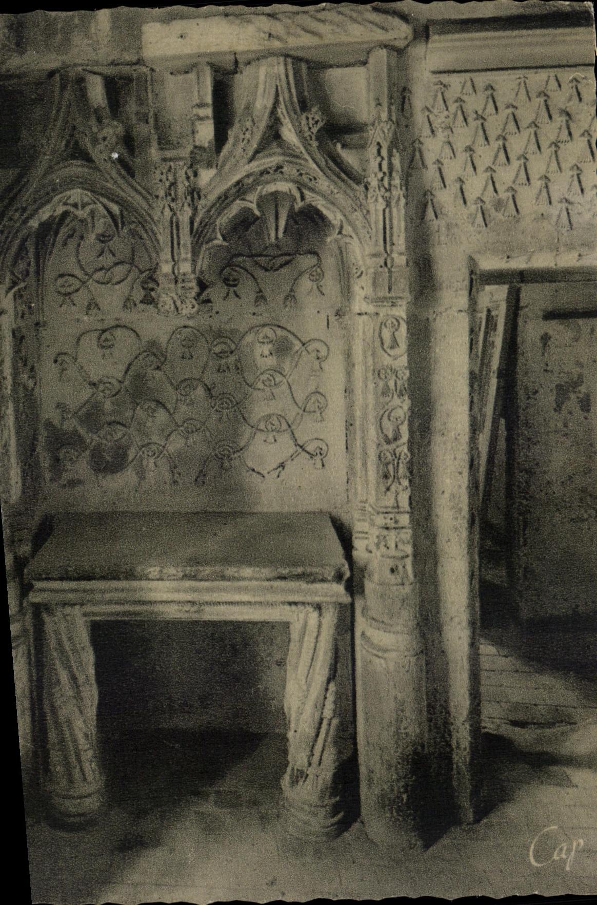 CPA Oratorical Royal Chataeu Loaches of Anne of Brittany