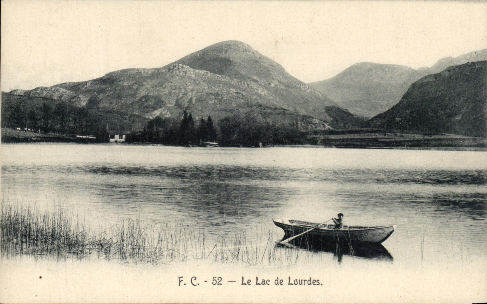 CPA the Lake of Lourdes