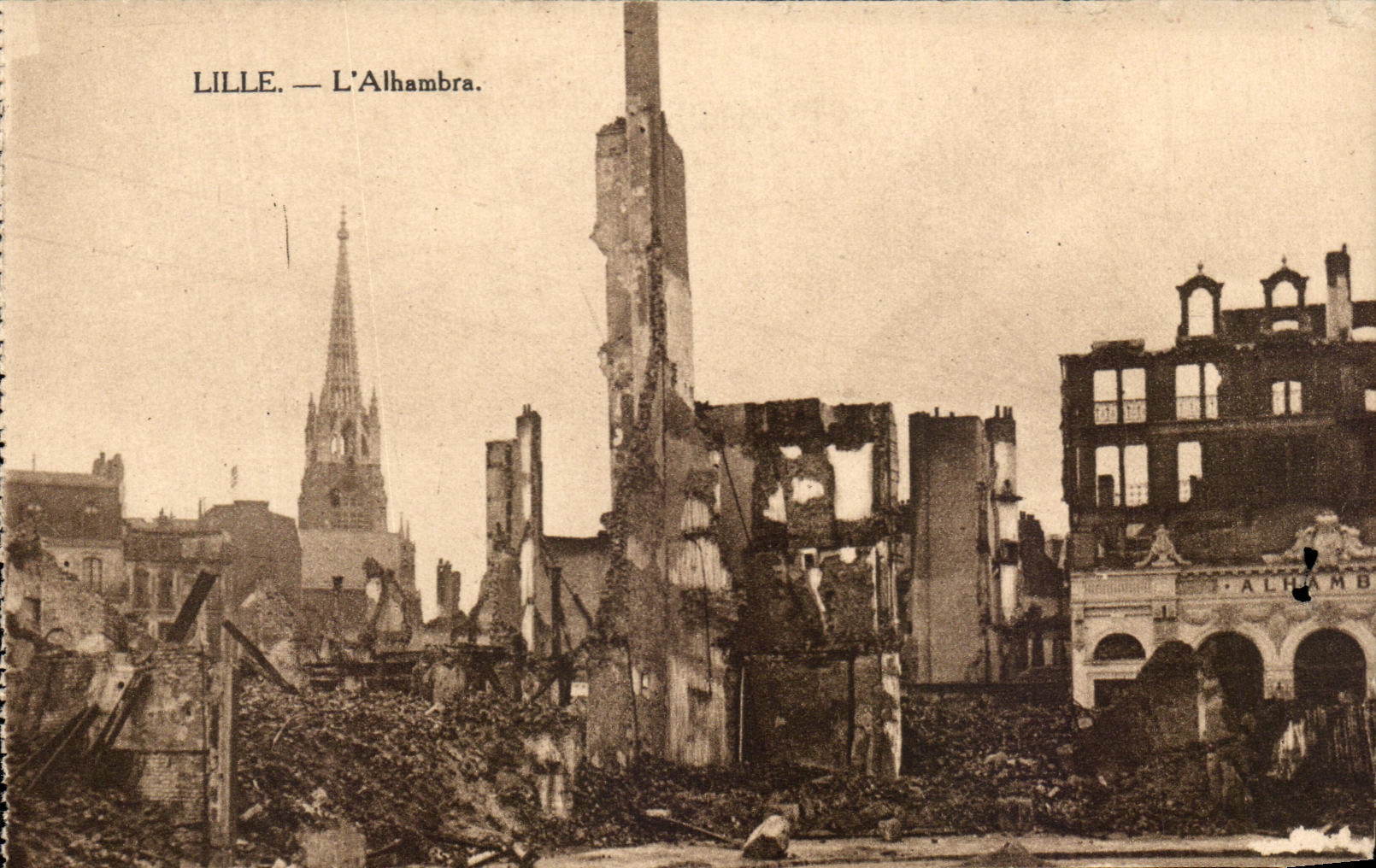 CPA Lille Alhambra Militaria