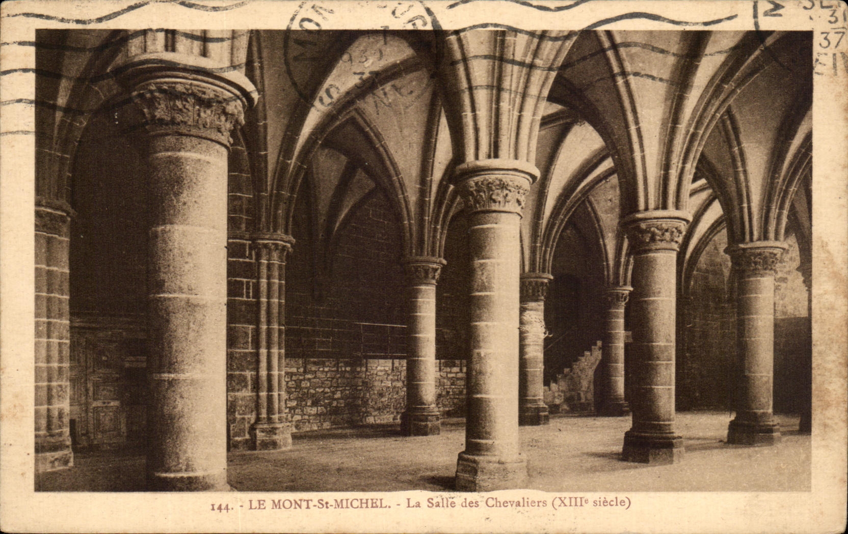 CPA the Mount St Mihcel La Room Of the Knights