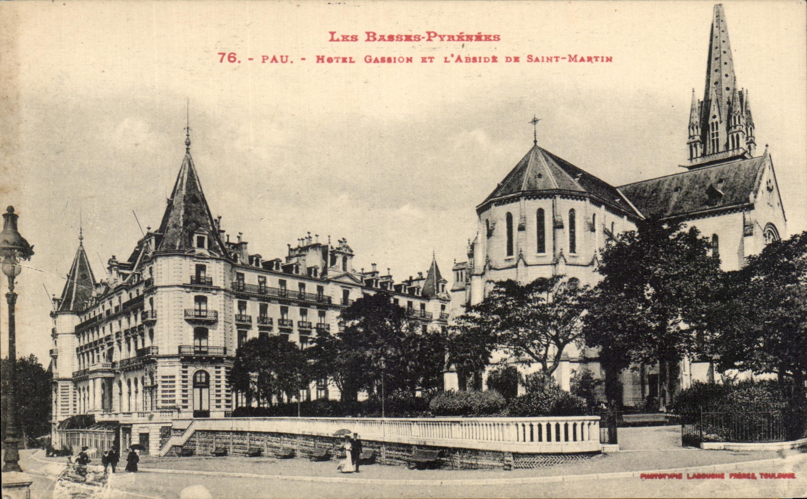 CPA the High Pyrenees Pau Gassion Hotel And the Apse of Saint Martin