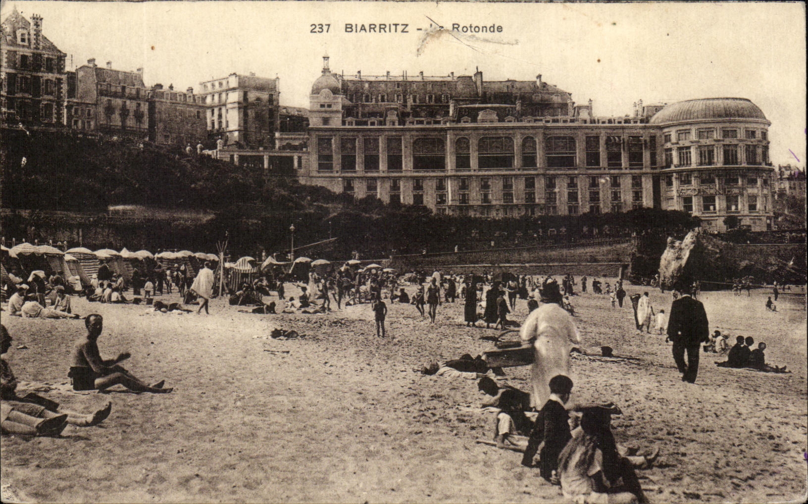 CPA Biarritz La Rotonde