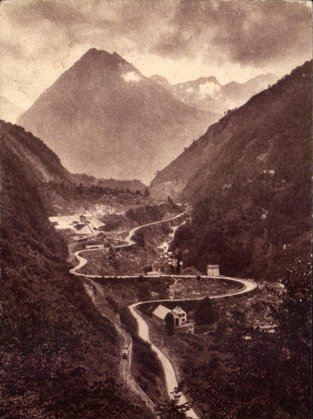 CPA Cauterets Route De Pierrefitte A Cauterets Le Limacon