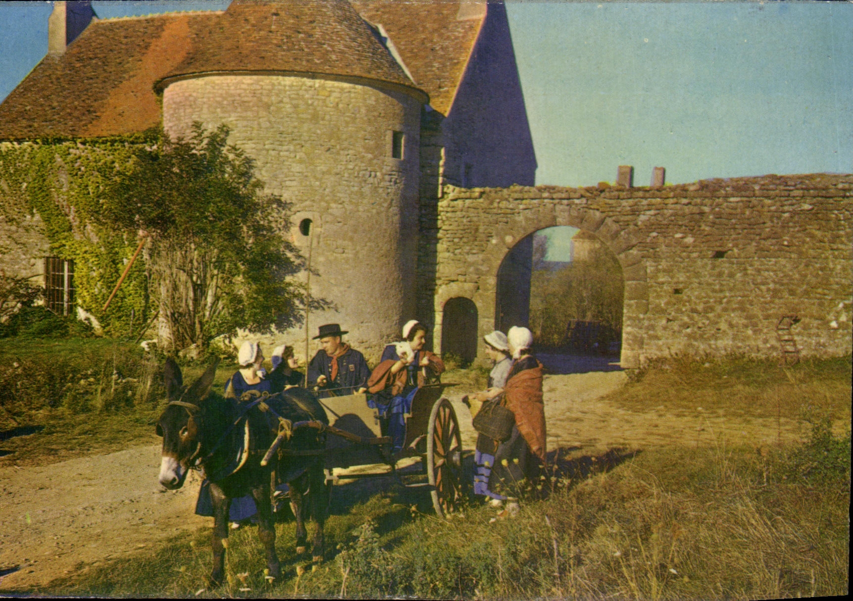 MODERN CARD Tourist Morvan the Departure for the Fair