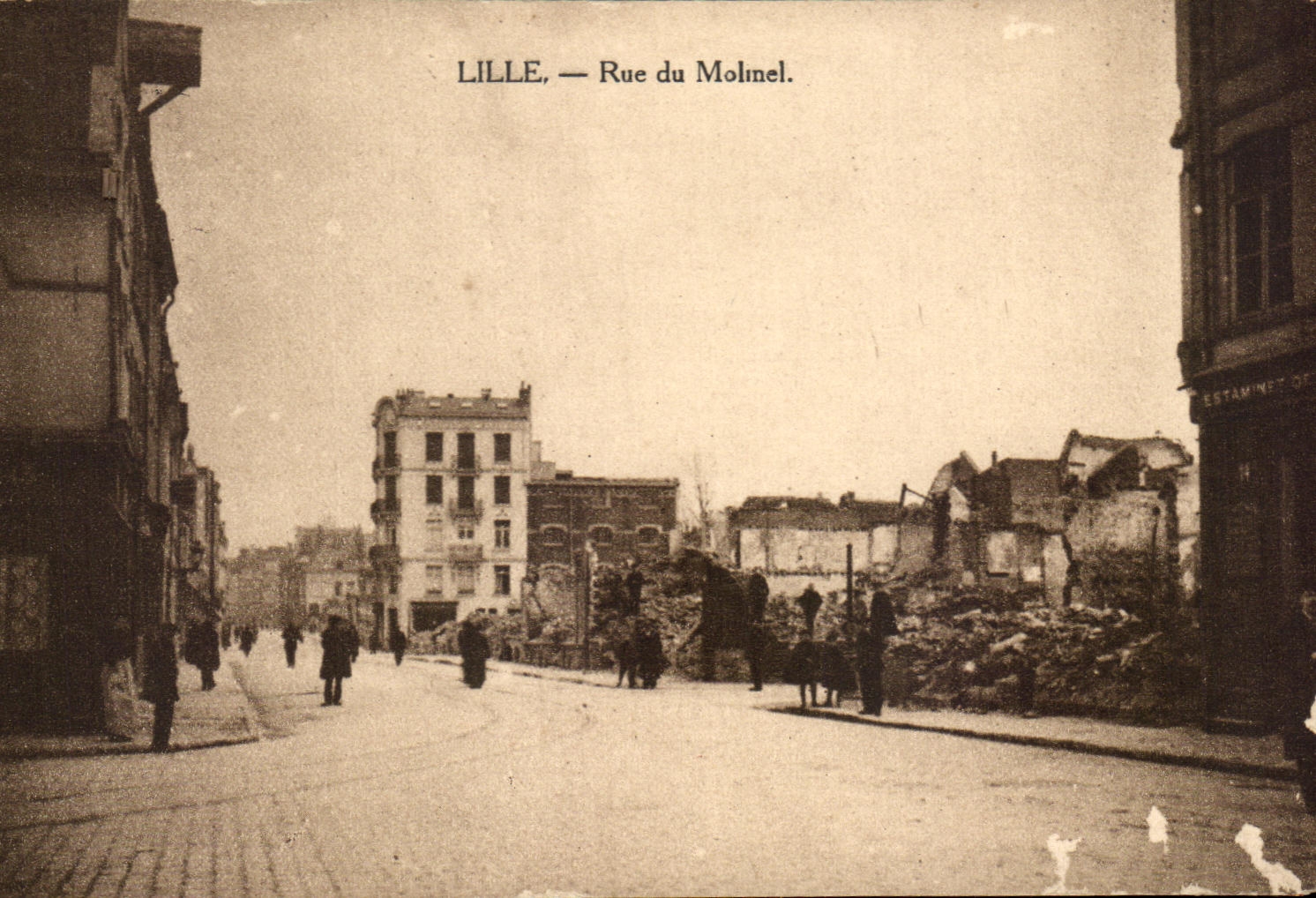 CPA Lille Street of Molmel Militaria