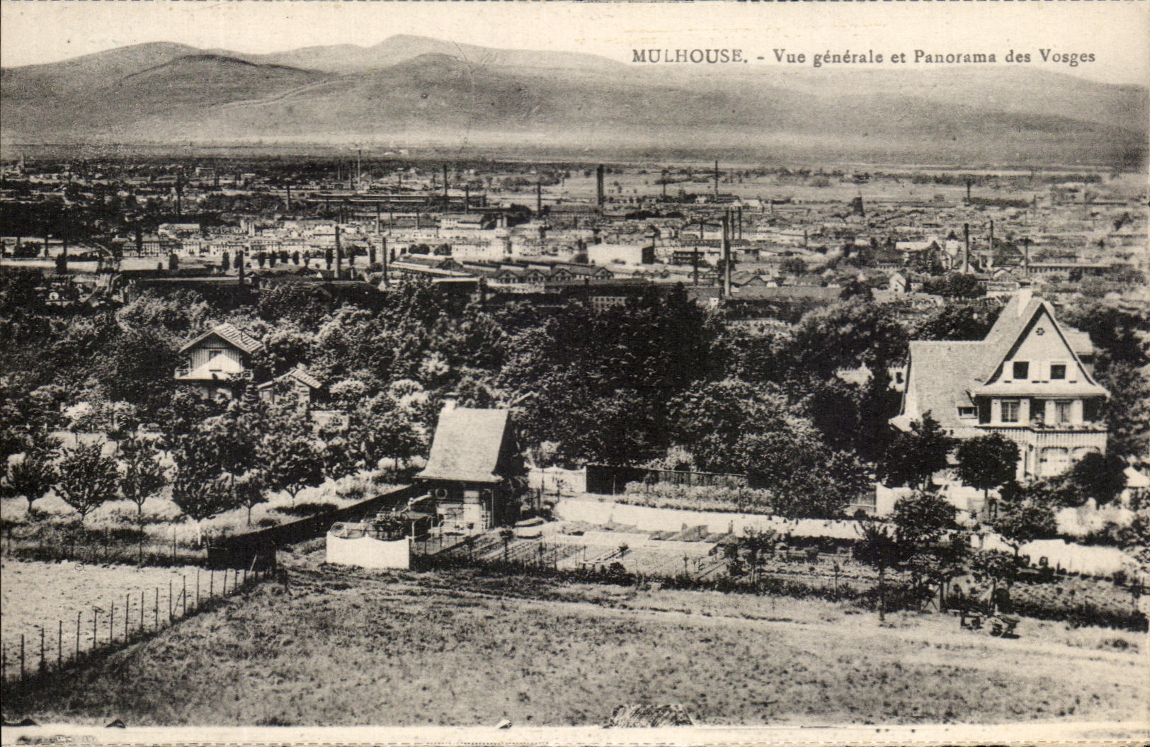 CPA Mulhouse View and Panorama of the Vosges