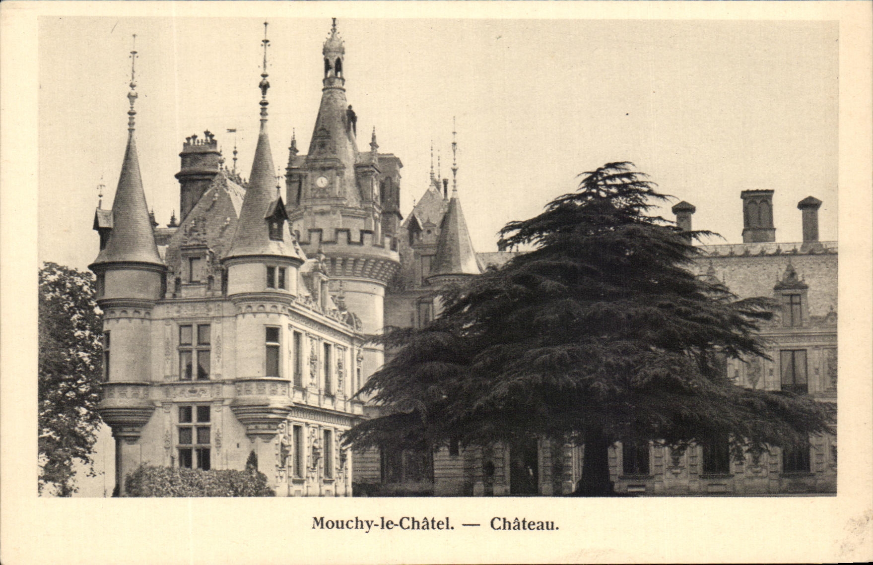 Castillo de CPA Mouchy Chatel