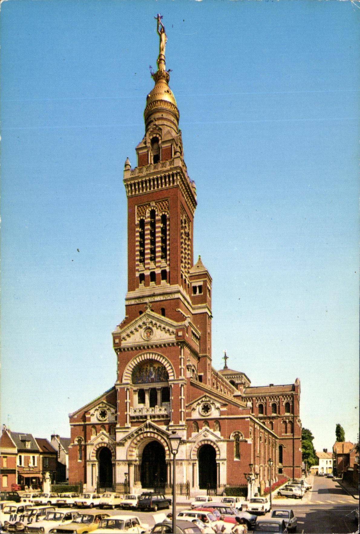 MODERN CARD Albert La Basilica Notre Dame de Brebieres