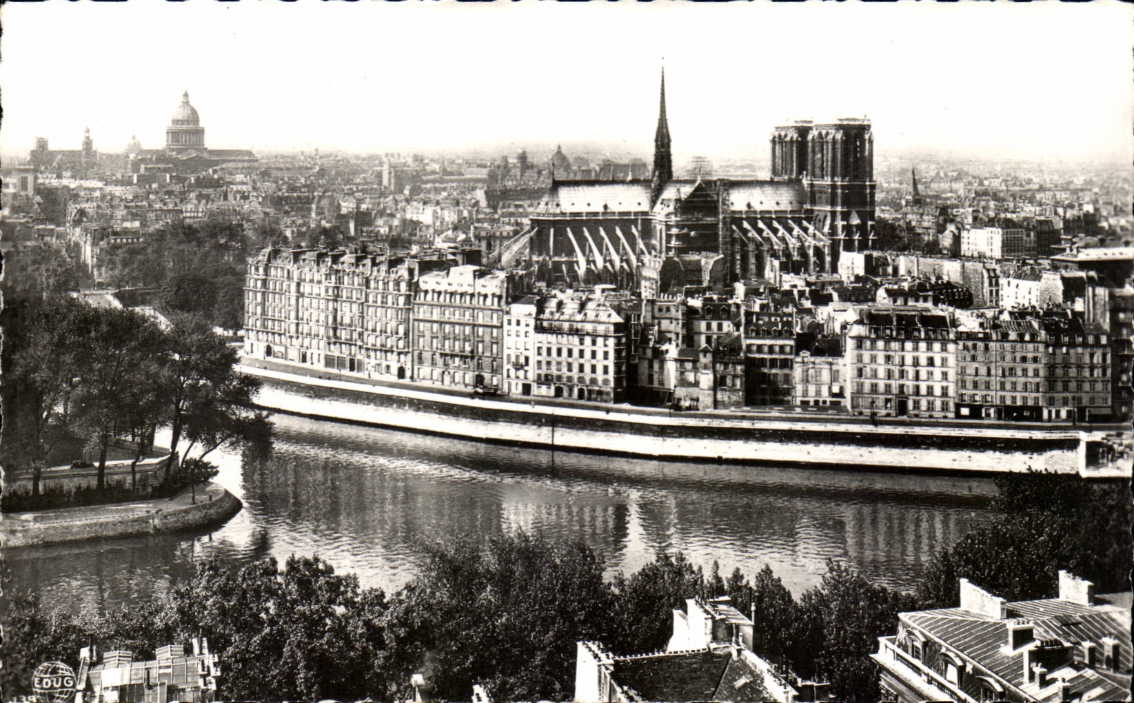 Panorama de CPA Paris del ISCED Notre Dame