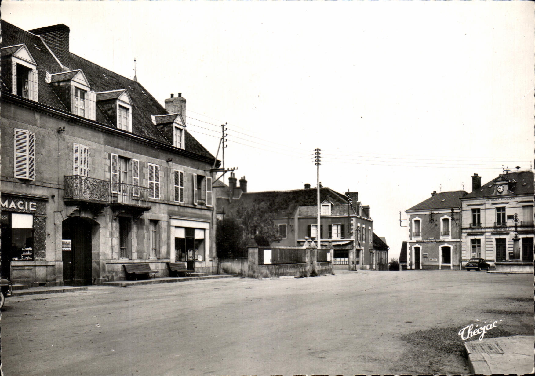 CPSM Bonnat Places Town hall