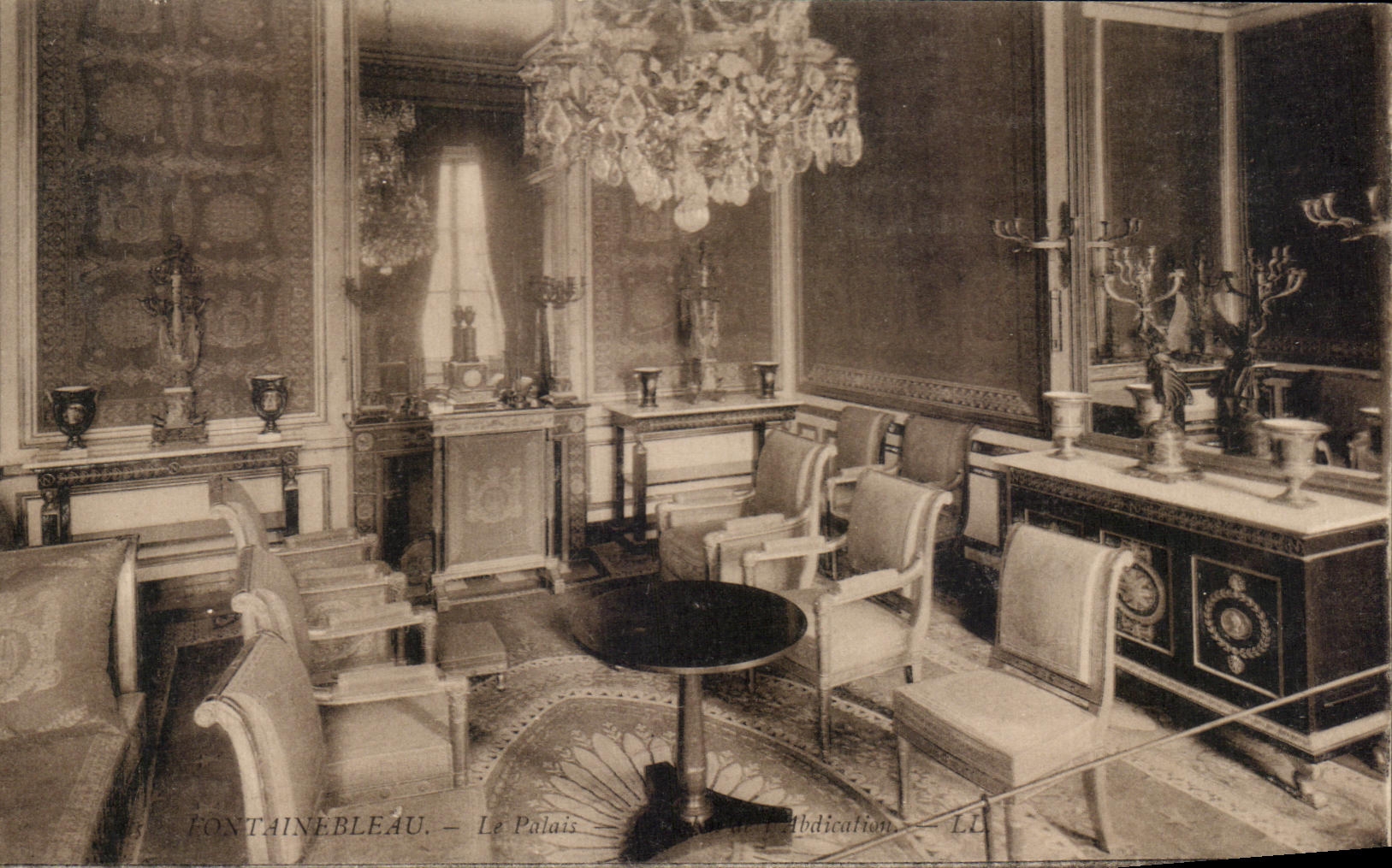 CPA Fontainebleau the Palate the Living room of Abdication