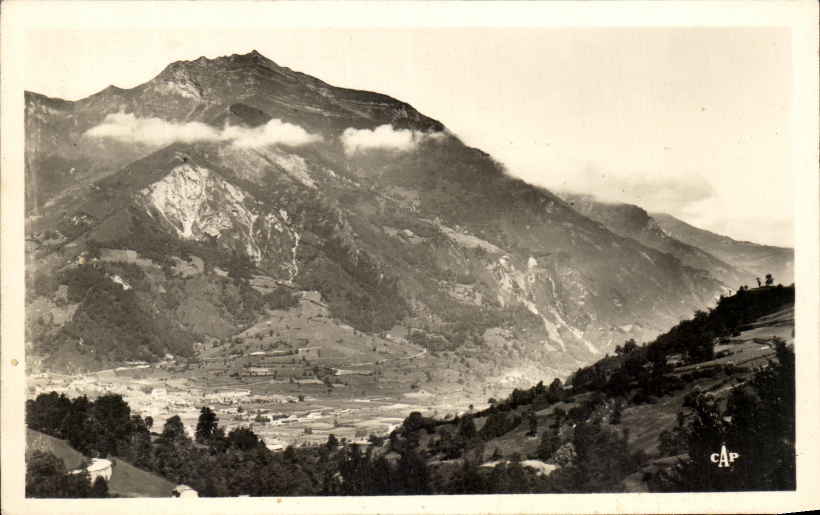 CPA Water Bonnes La Valley of Ossau