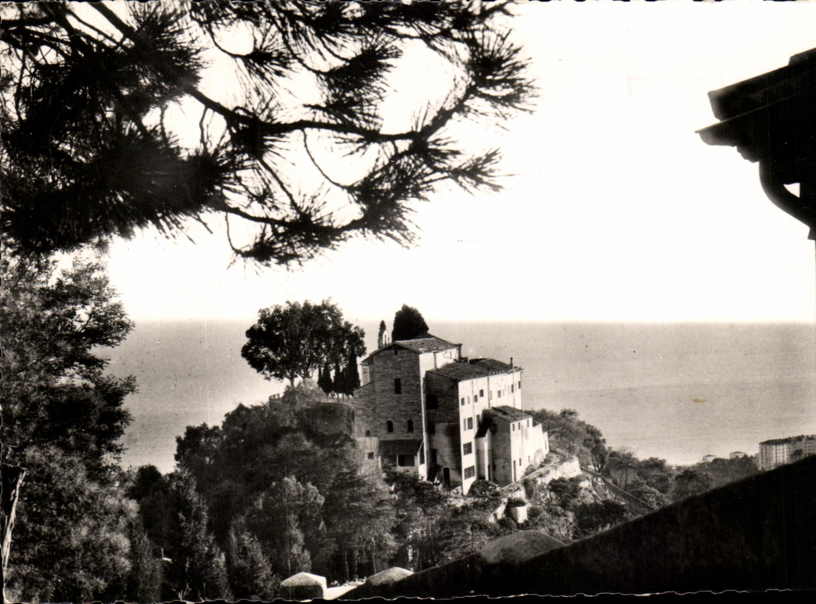 CPSM Menton Nd of Annonciade the Monastery and Sea (seen from the top of the hill)