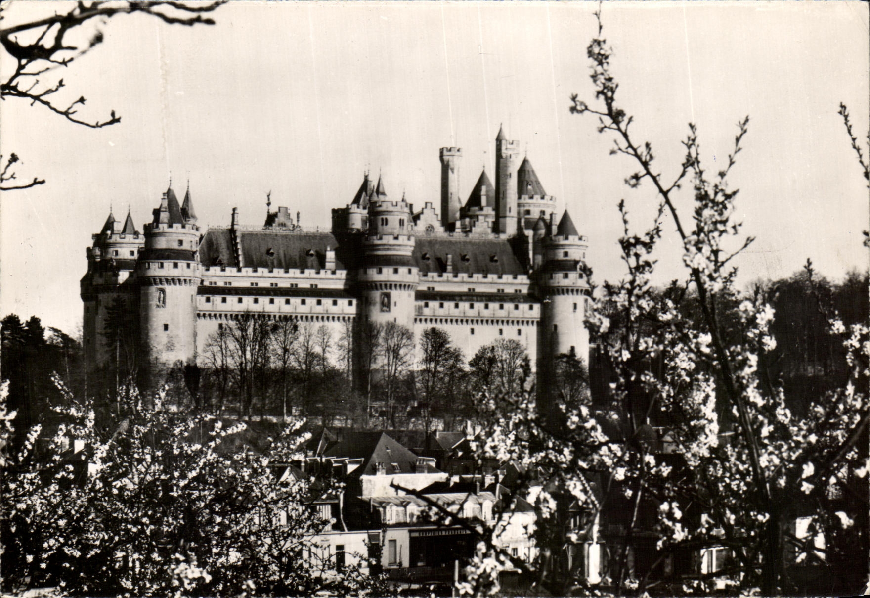 CPSM Pierrefonds le Chateau Cote Ouest