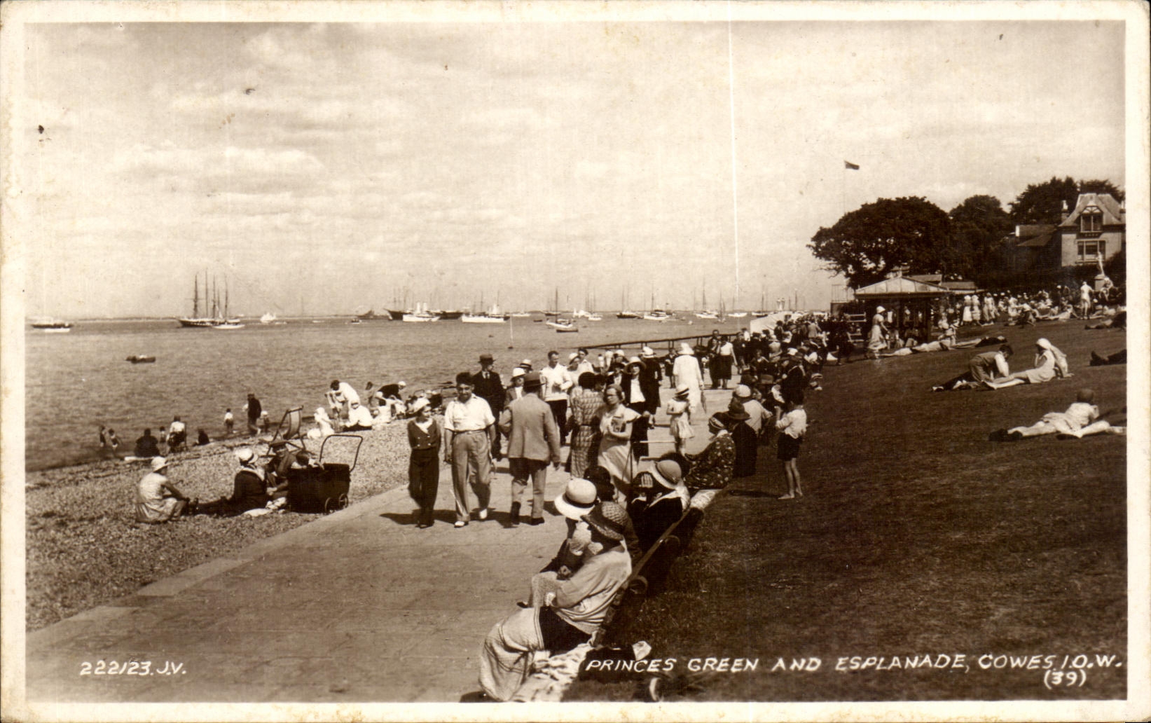 CPA Princes Green And Esplanade Cowes isle off wight