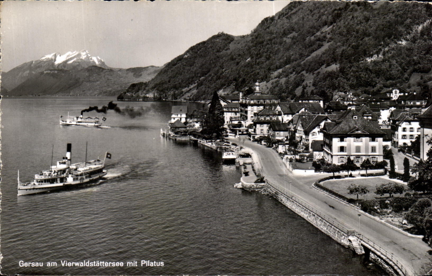 CPA Gersau am Vierwaldstattersee mit Pilatus Bateau
