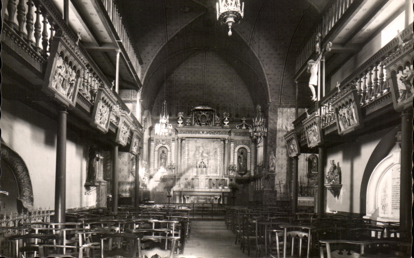 CPSM Saint Jean De Vieux Interior of the Church