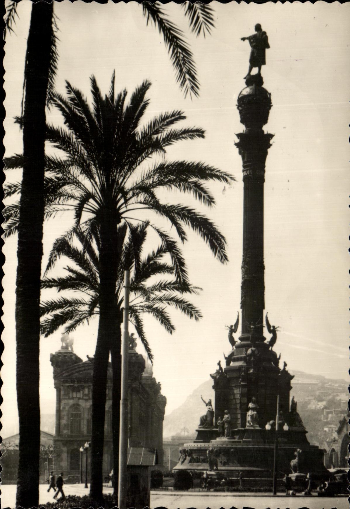 CPSM Barcelona Monumento a Cristobal Colon Monument a Cristophe Colomt