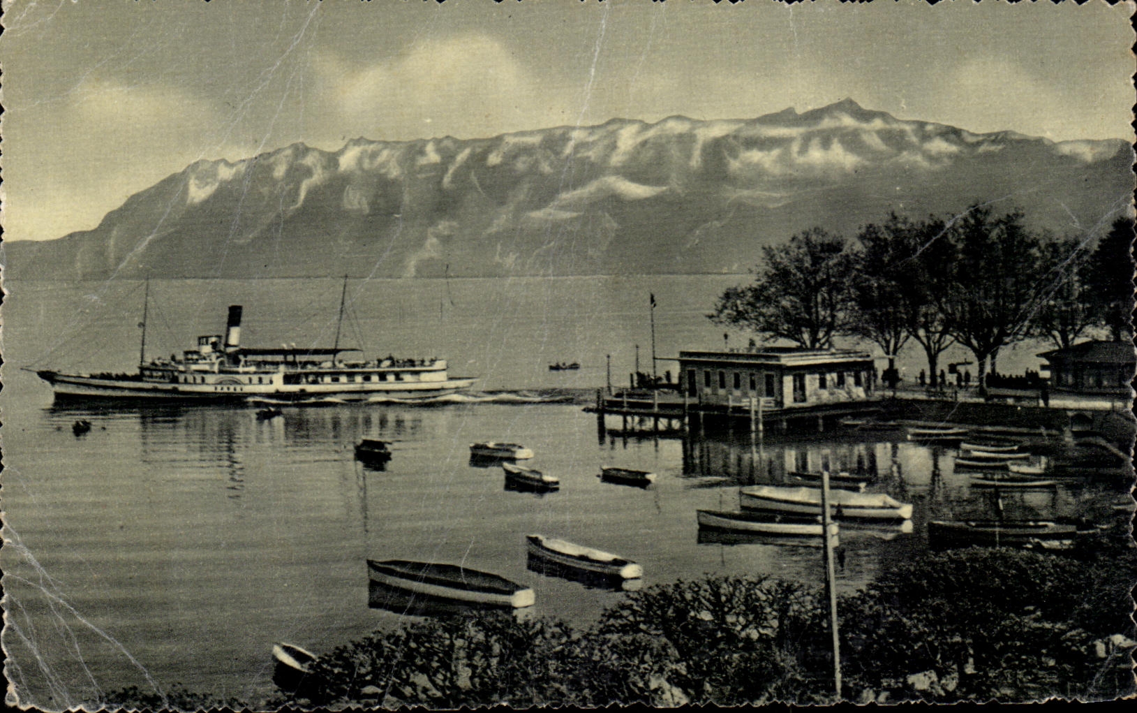 CPSM Le Port d'Ouchy et les Alpes de la Savoie Bateau