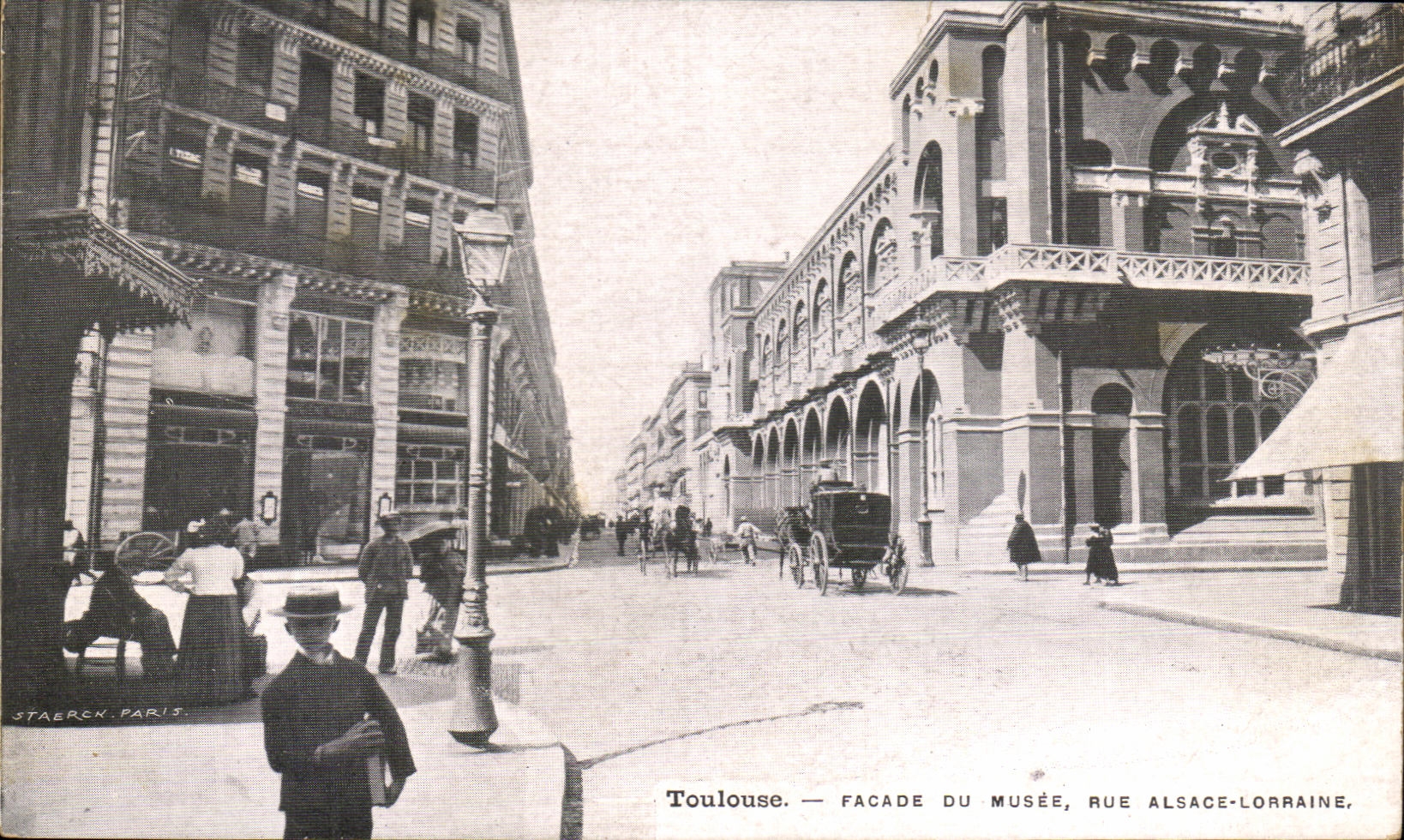 CPA Toulouse Facade Du Musee Rue Alsace lorraine