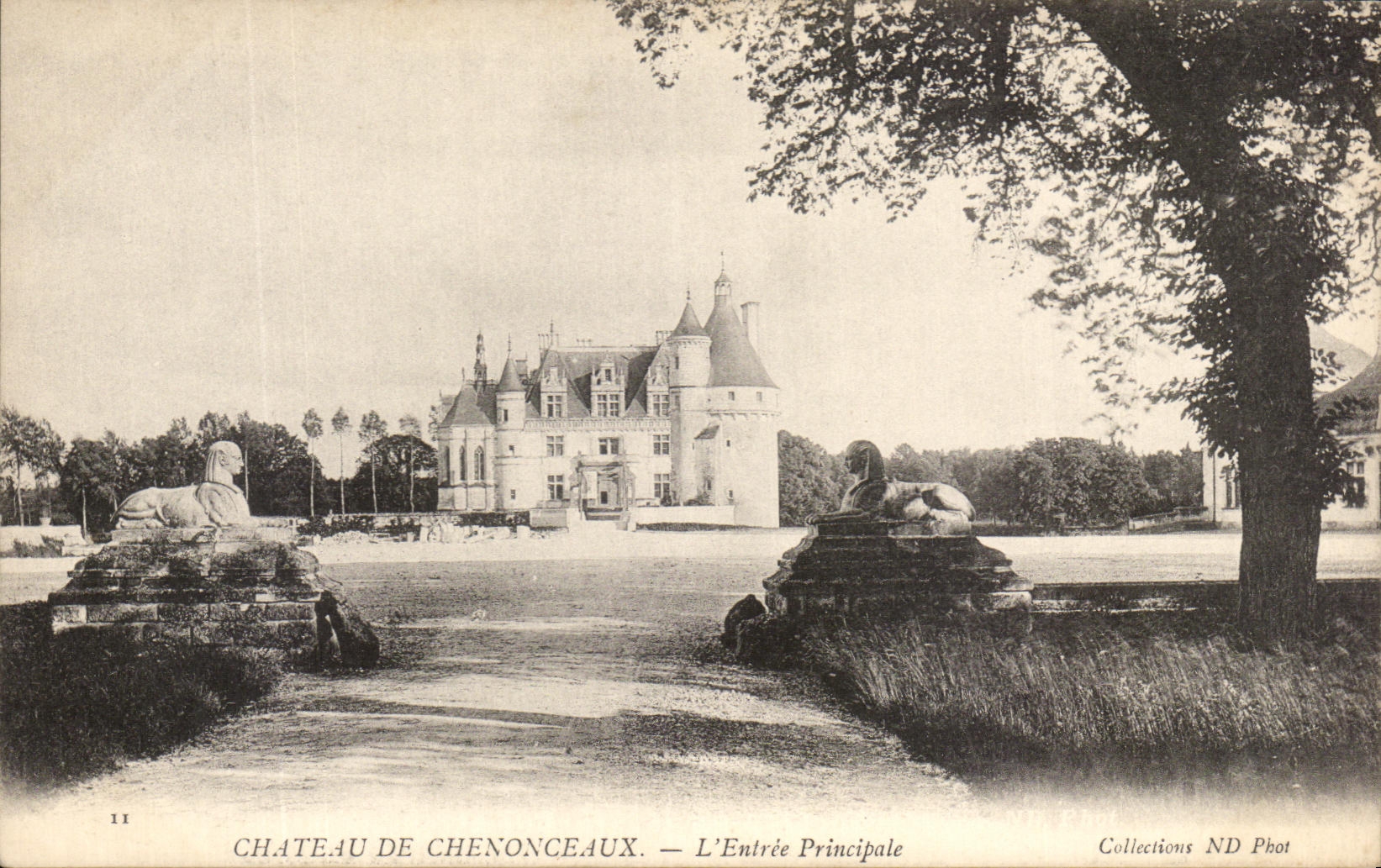 CPA Castle De Chenonceaux la esfinge de la entrada principal