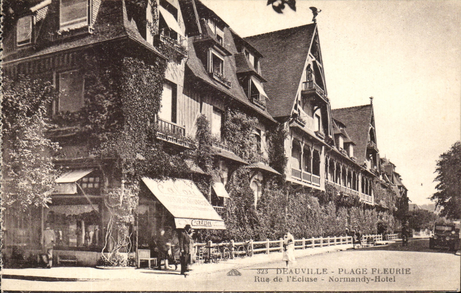 CPA Deauville Plage Fleurie Rue de l'Ecluse Normandy Hotel