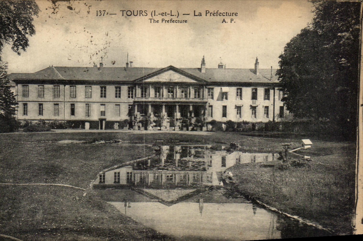 CPA Tours La Prefecture