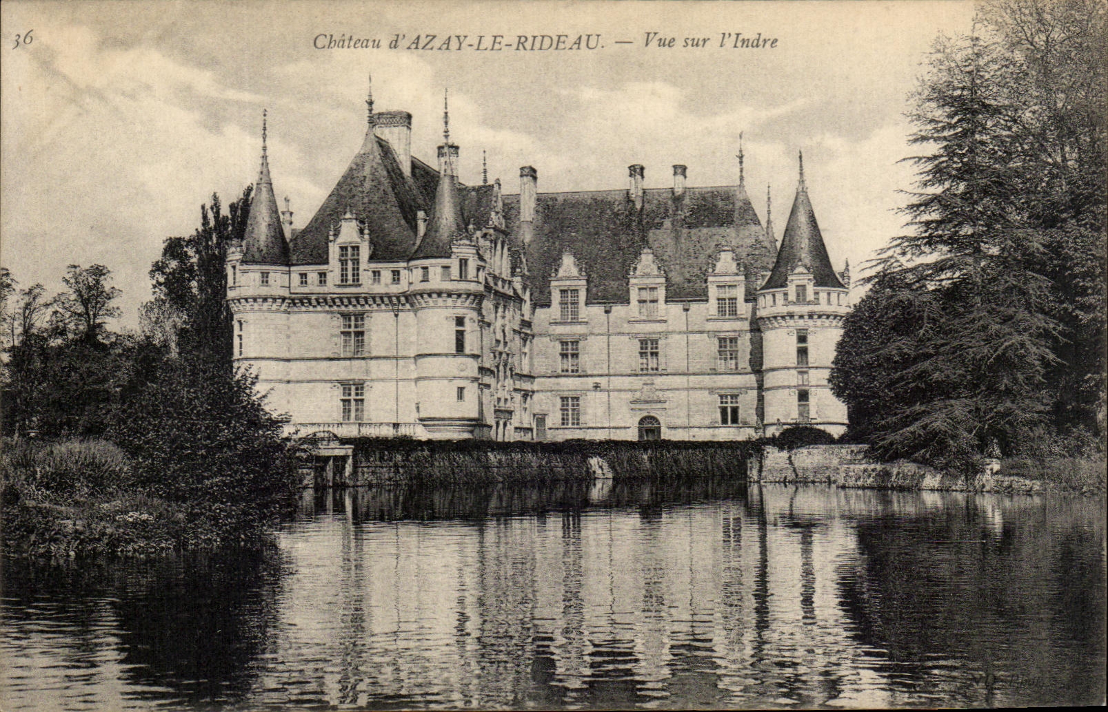 Castillo de CPA de Azay la cortina vista en Indre