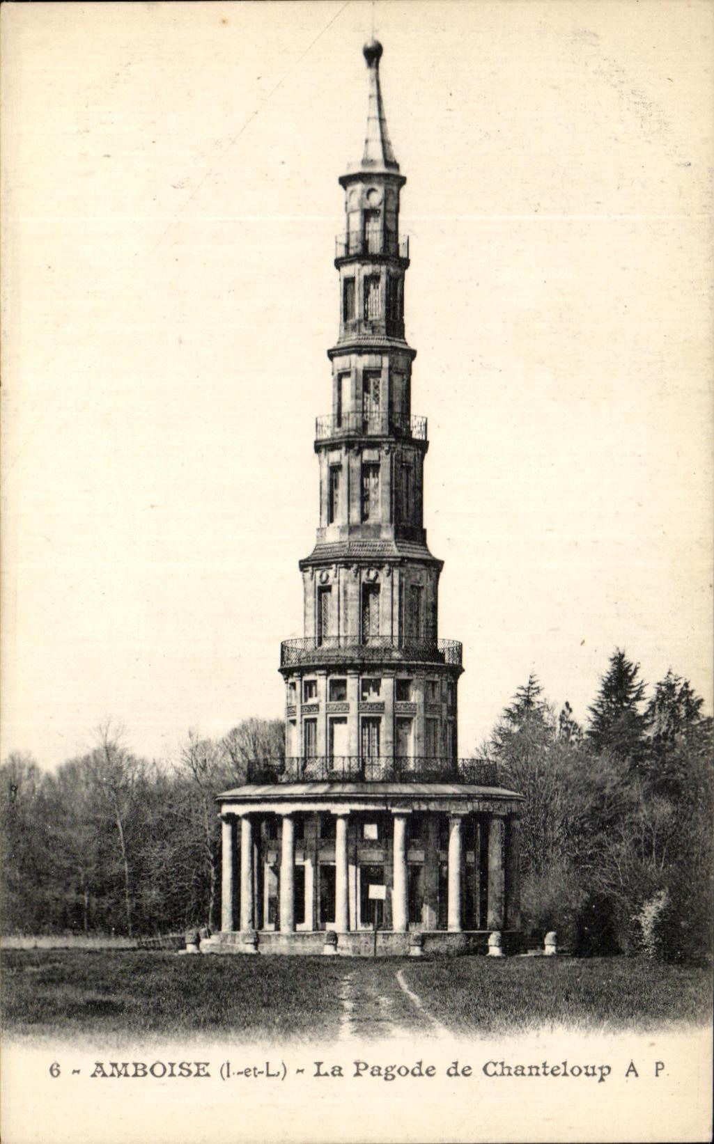 Pagoda del La de CPA Amboise de Chanteloup