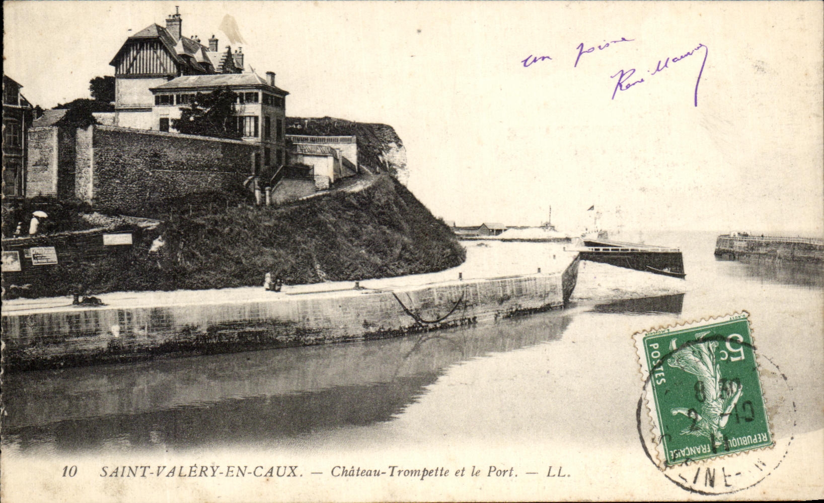 CPA Saint Valery En Caux Chateau Trompette et le port