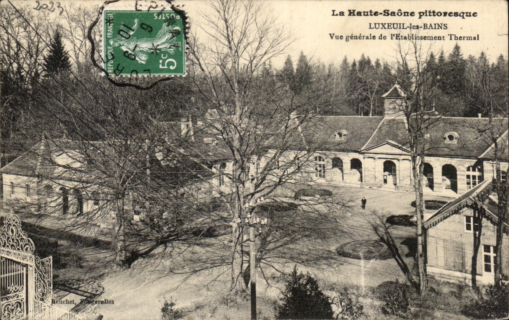 CPA the High Picturesque Saone Luxeuil Les Bains View of the Hydropathic establishment