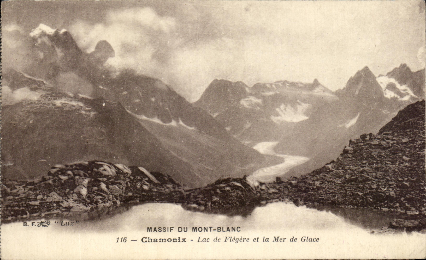 CPA Massif Du Mont Blanc Chamonix Lac De Flegere et la Mer de Glace