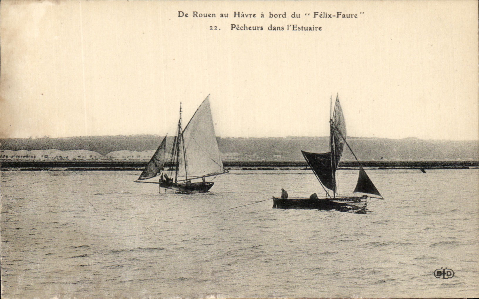 CPA Rouen In Le Havre has Edge Of Felix Faure Pecheurs In the Estuary Boats