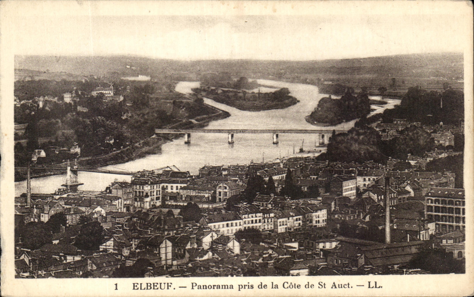 Panorama de CPA Elbeuf tomado de la dimension de St Auct