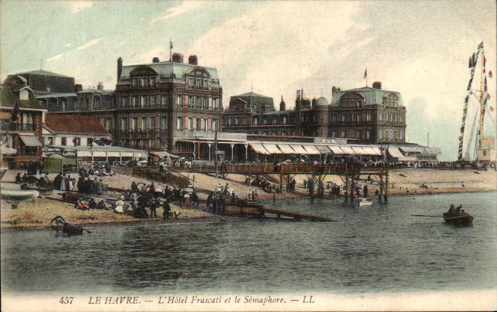 CPA Le Havre L'Hotel Frascati et le Semaphore