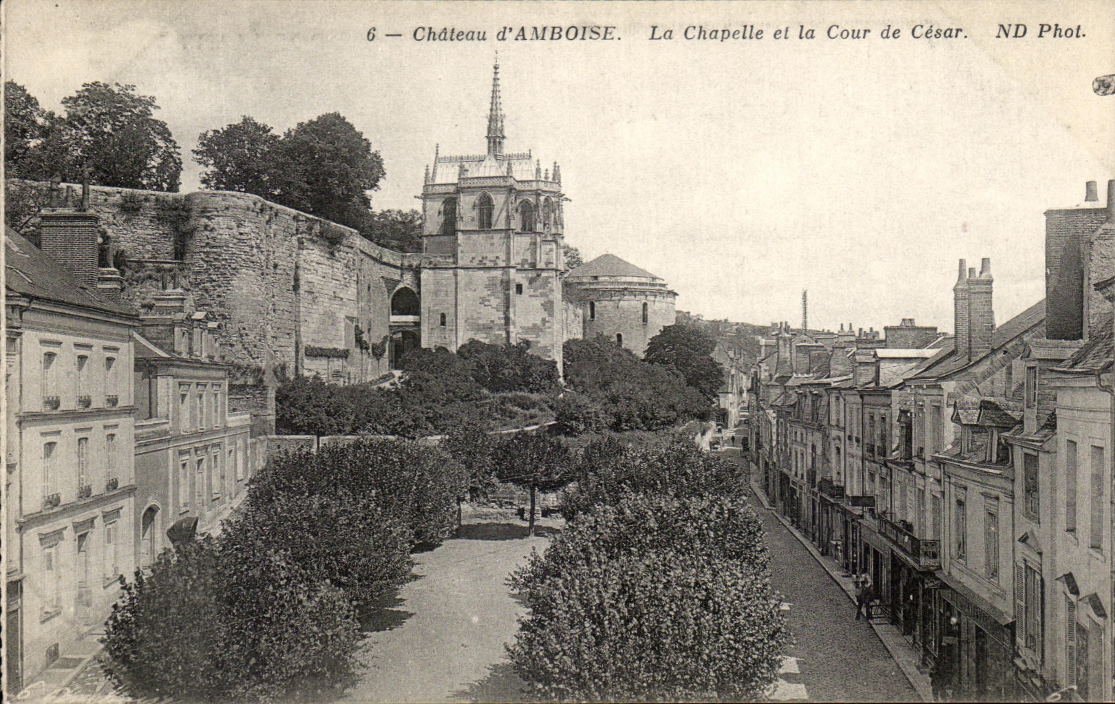 Castillo de CPA de la corte de la camara acorazada del La de Amboise de Cesar