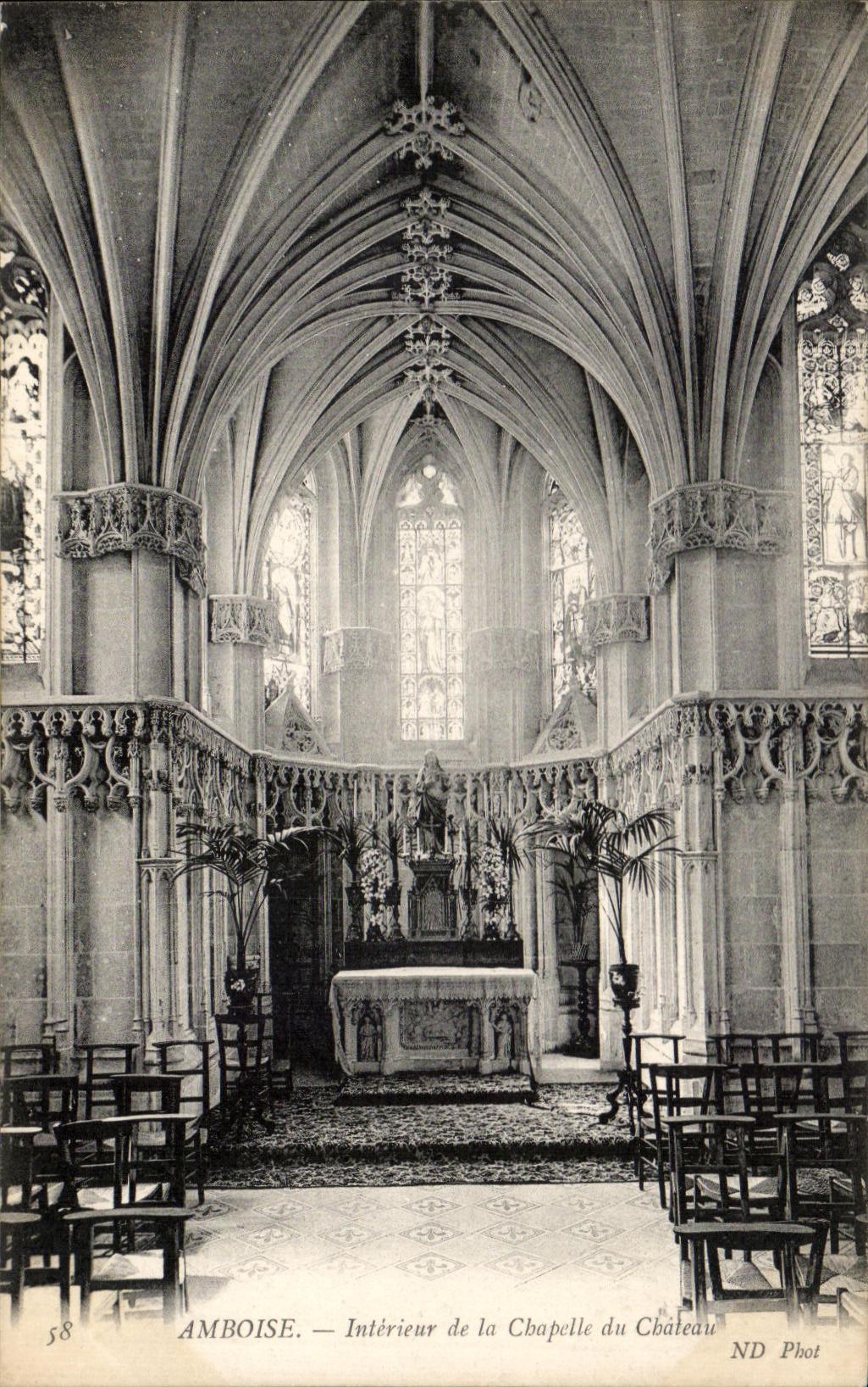 CPA Amboise interior de la camara acorazada del castillo
