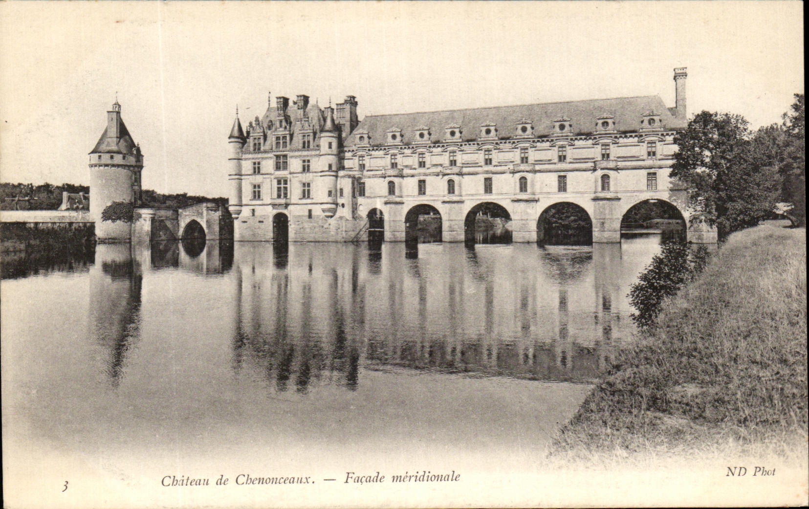 Ataque frontal de CPA Castle De Chenonceaux Meridionole