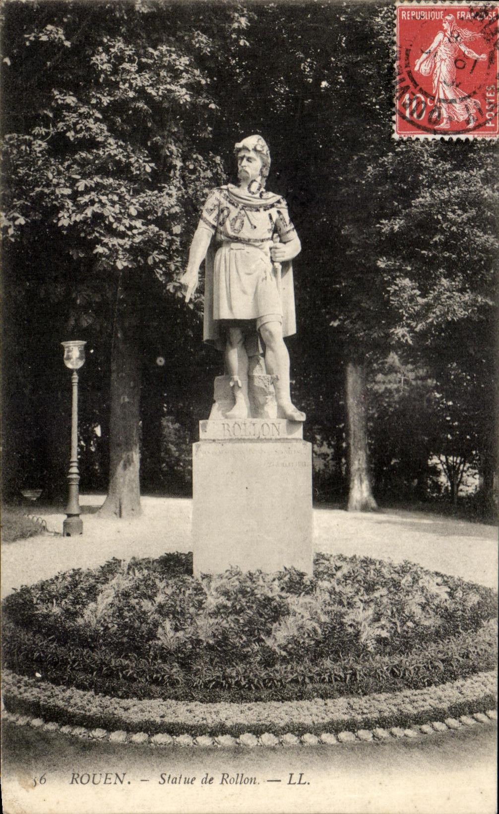 CPA Rouen Statue of Rollon