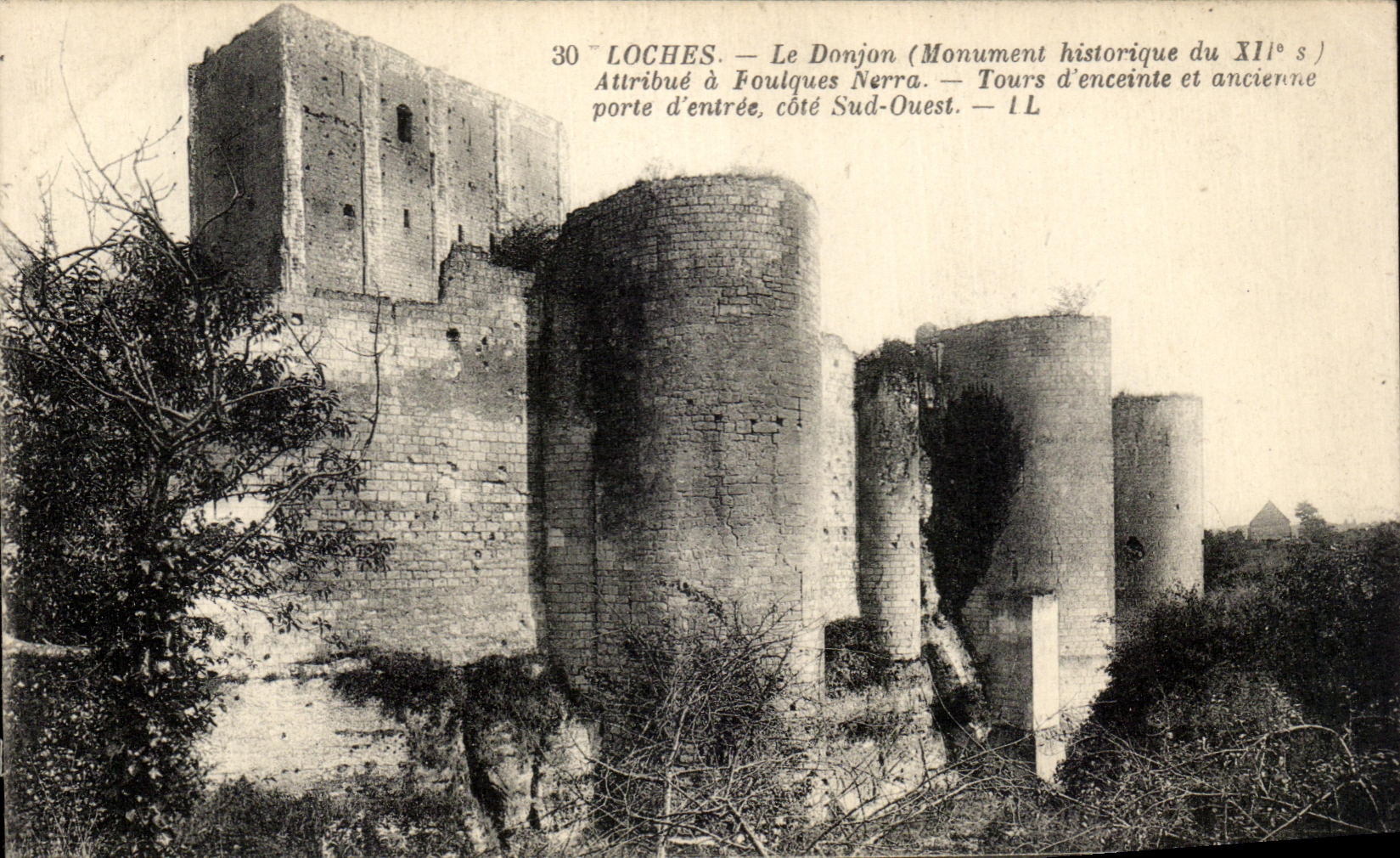 CPA Loches the Keep Allots has Foulques Nerra Tours Enclosure and old door of entry