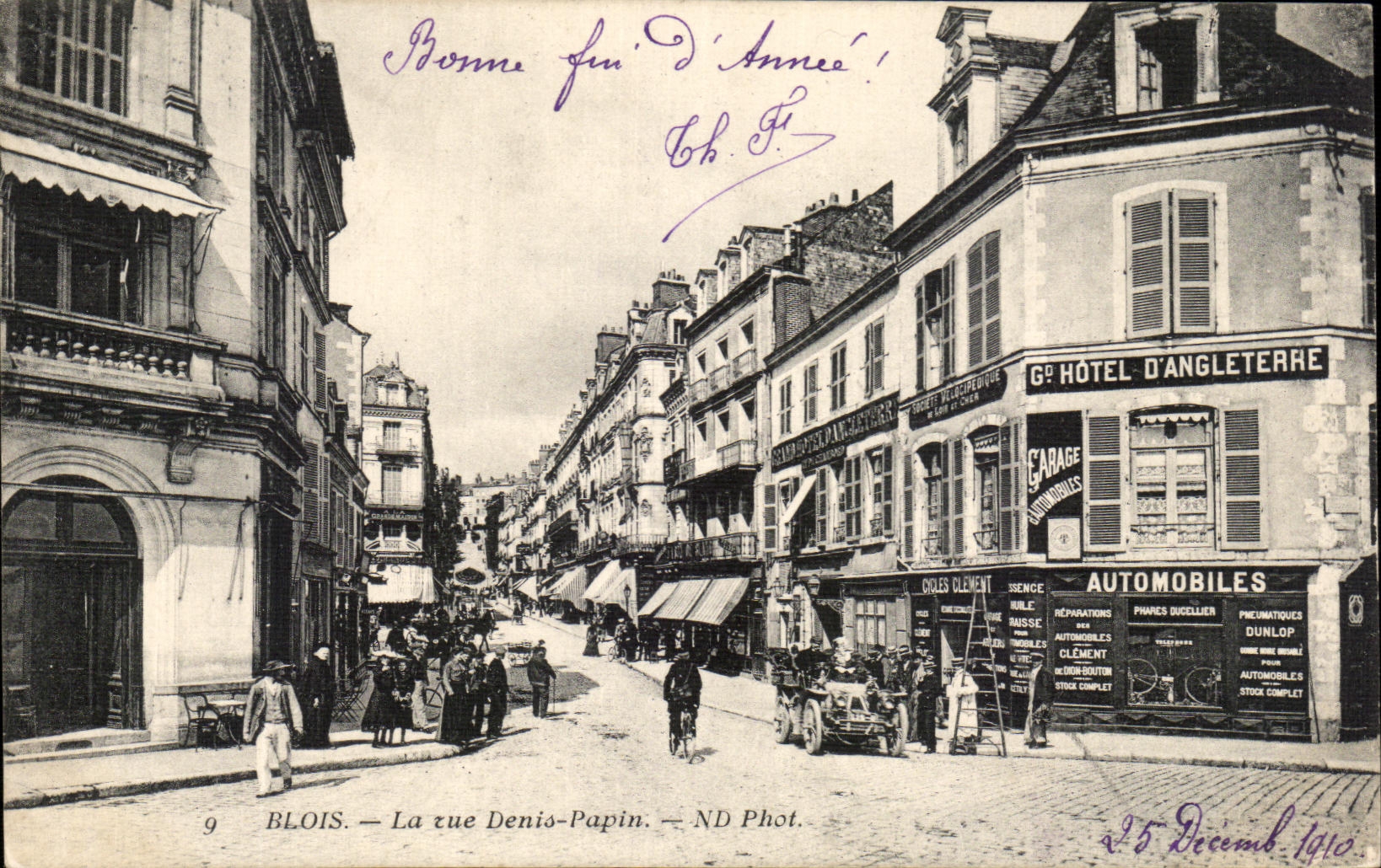 CPA Blois La rue Denis Papin Grand Hotel d'Angleterre automobiles 