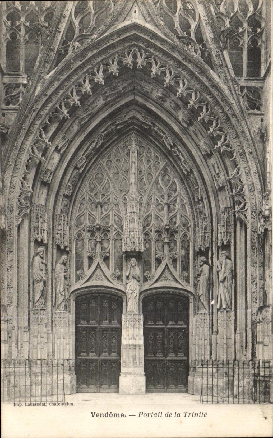CPA Vendome Portail De La Trinite