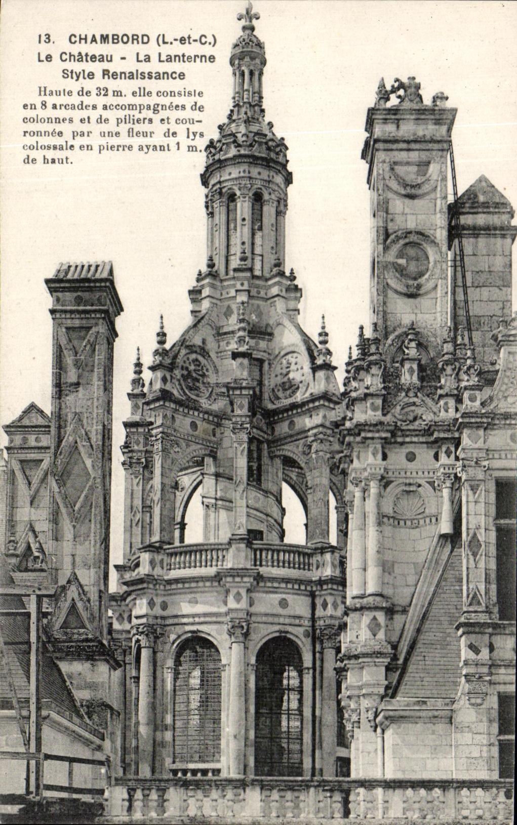 CPA Chambord Le Chateau La Lanterne Style Renaissance Style Renaissance
