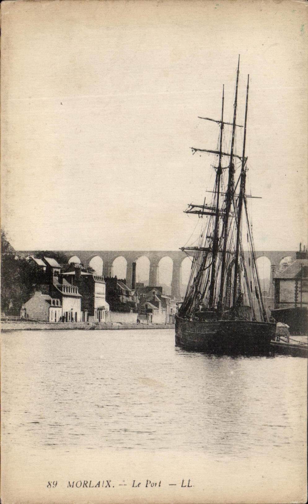 CPA Morlaix the Port Boat