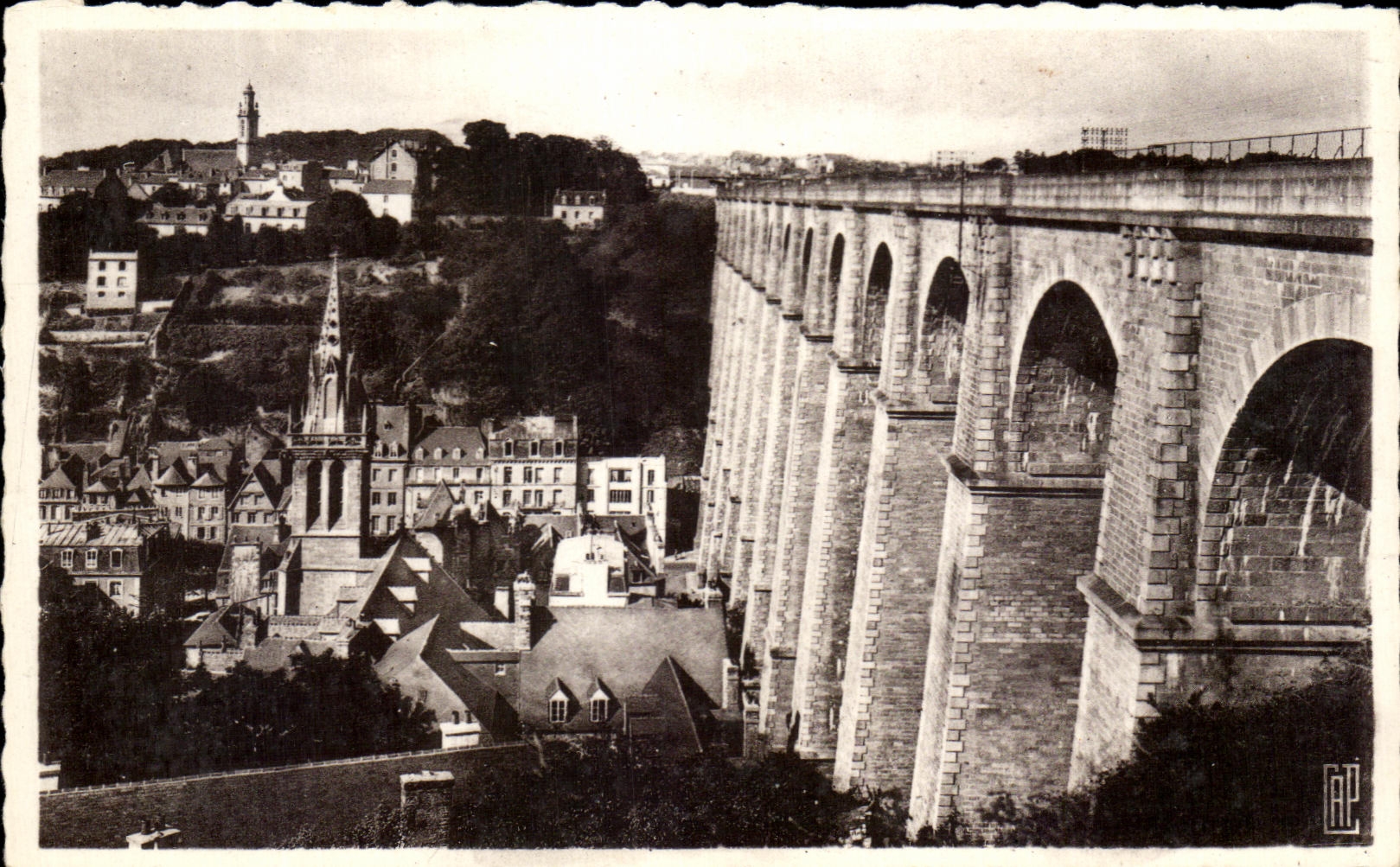 CPA Morlaix the Viaduct and I' Eglise St Melaine